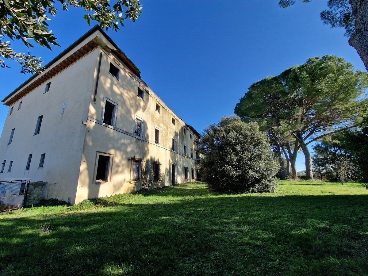 Casolare in vendita 23 Stanze da letto a Castelnuovo Berardenga