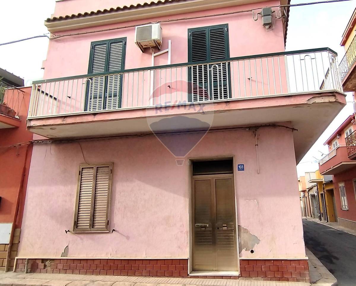 Casa indipendente in vendita 4 Stanze da letto a Pachino