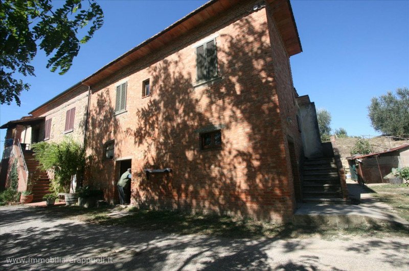 Casa di campagna in vendita 3 Stanze da letto a Montepulciano