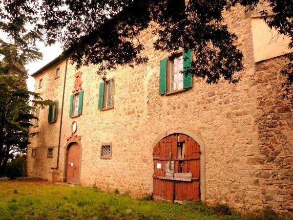 Casolare in vendita 20 Stanze da letto a Montecatini Val Di Cecina
