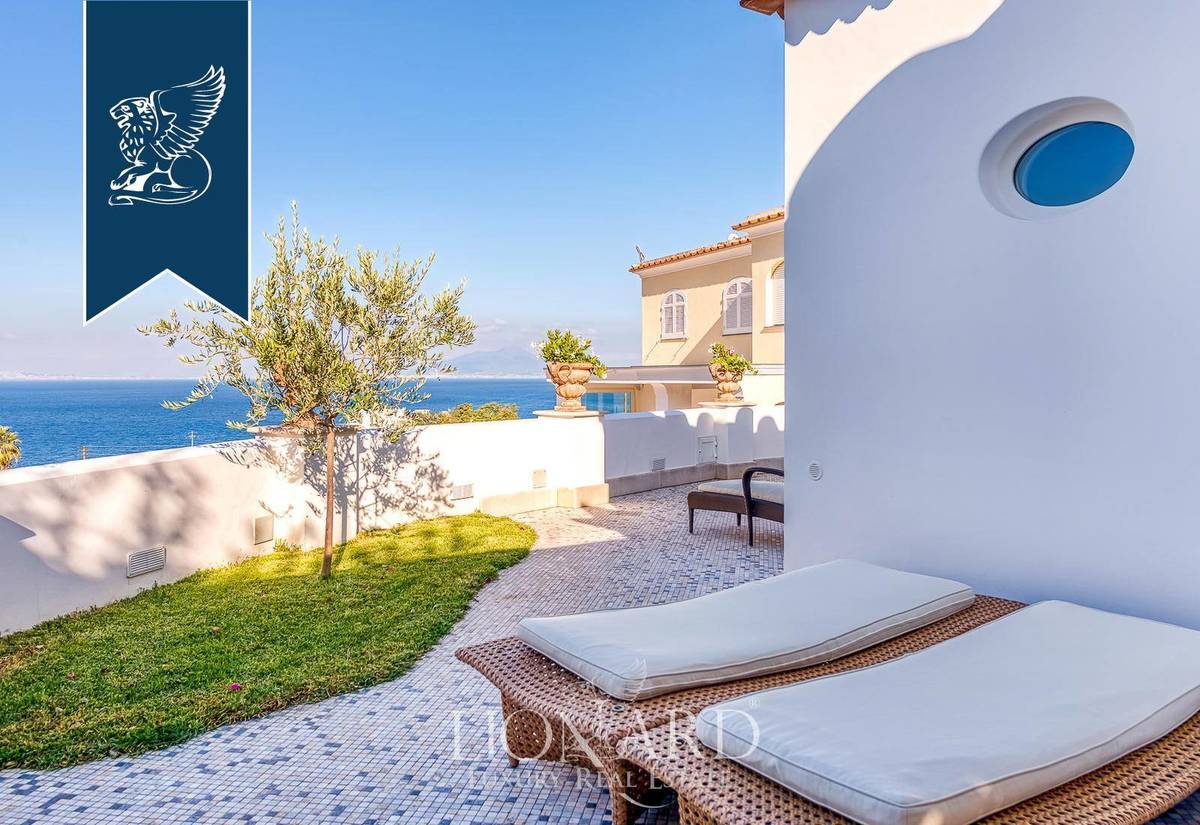 Villa in vendita 4 Stanze da letto a Capri