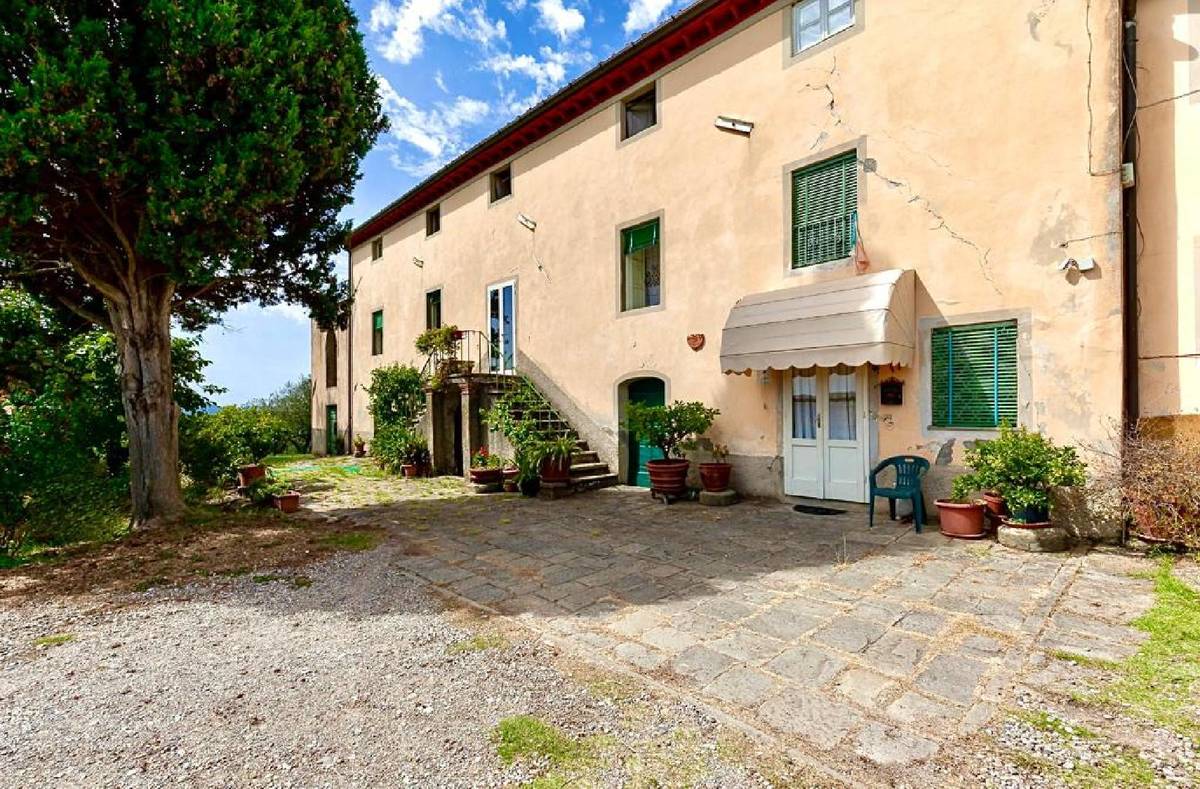 Villa in vendita 7 Stanze da letto a Capannori