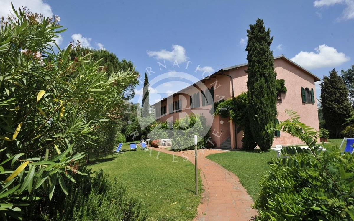 Villa in vendita 11 Stanze da letto a Montaione
