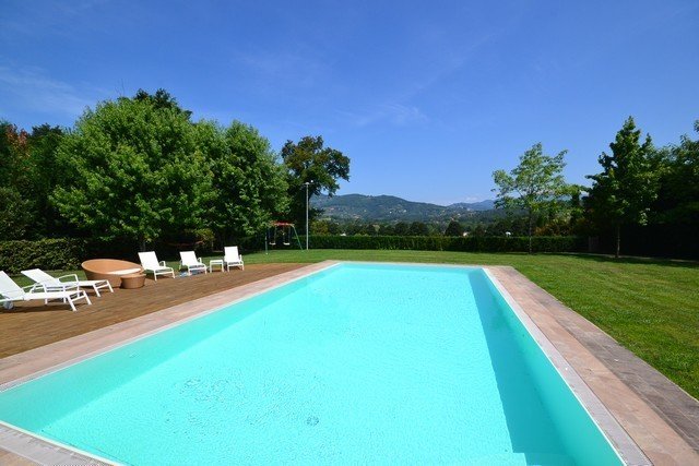 Villa in vendita 5 Stanze da letto a Lucca