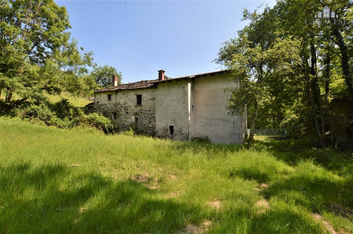 Casa in vendita a Val Di Chy