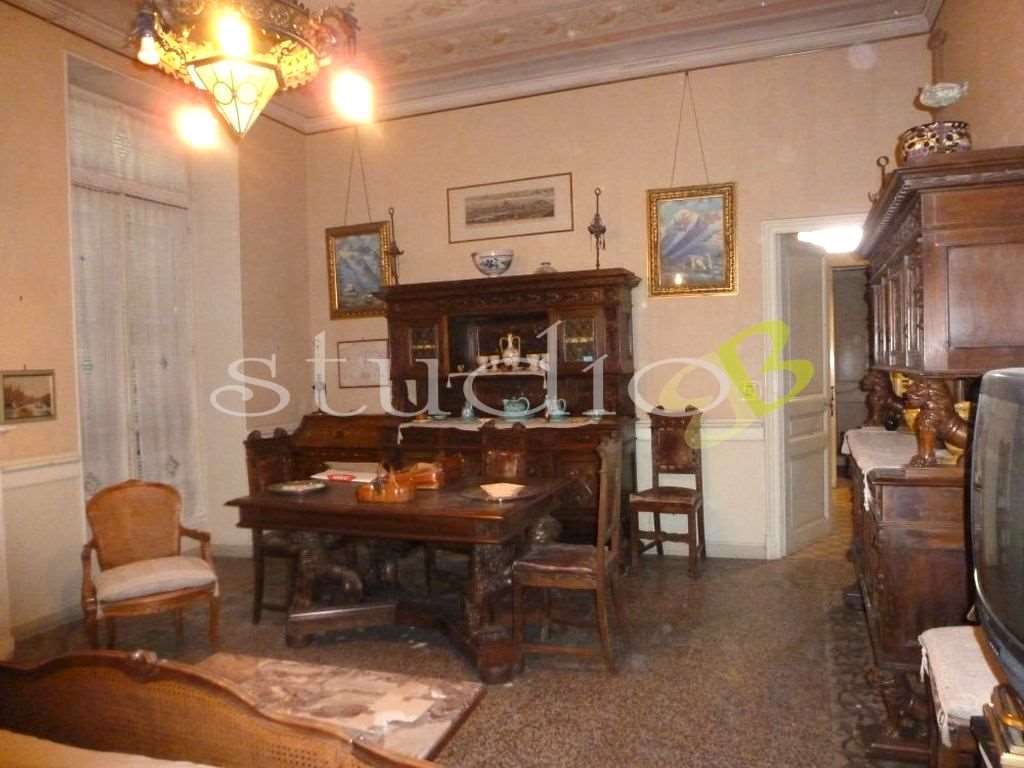 Villa in vendita 6 Stanze da letto a Ventimiglia
