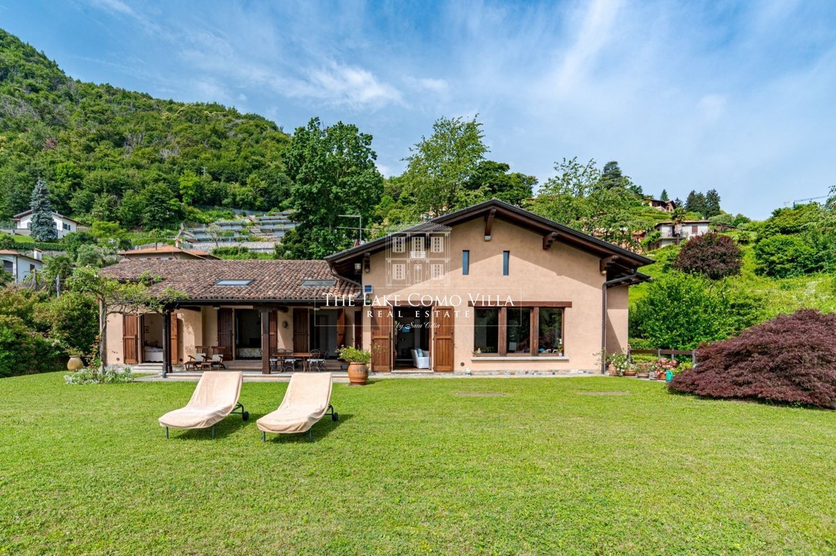 Villa in vendita 5 Stanze da letto a Como