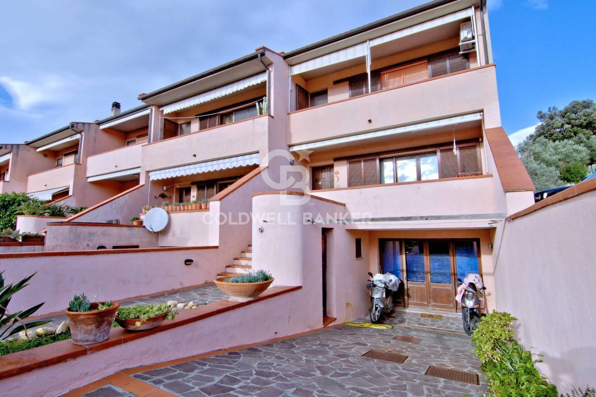 Villa in vendita 2 Stanze da letto a Portoferraio